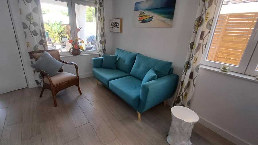 Property Image 3 Property Image 3