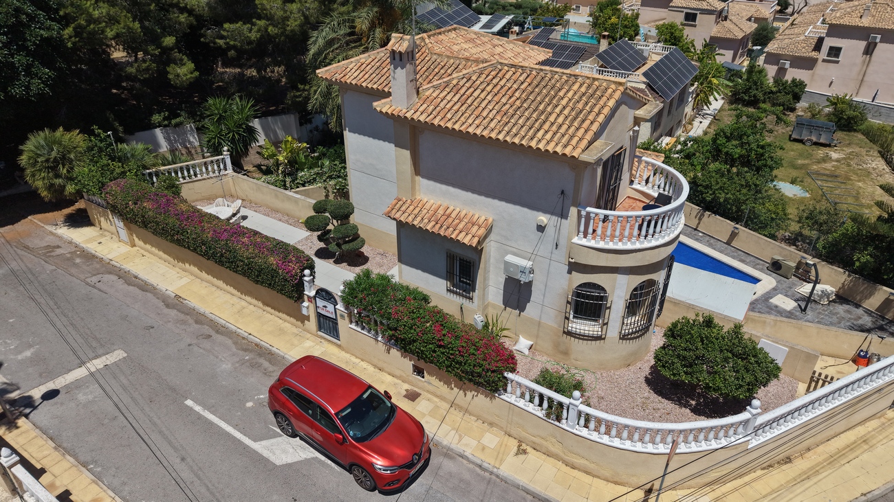 villas en villamartin · costa-blanca 450000€