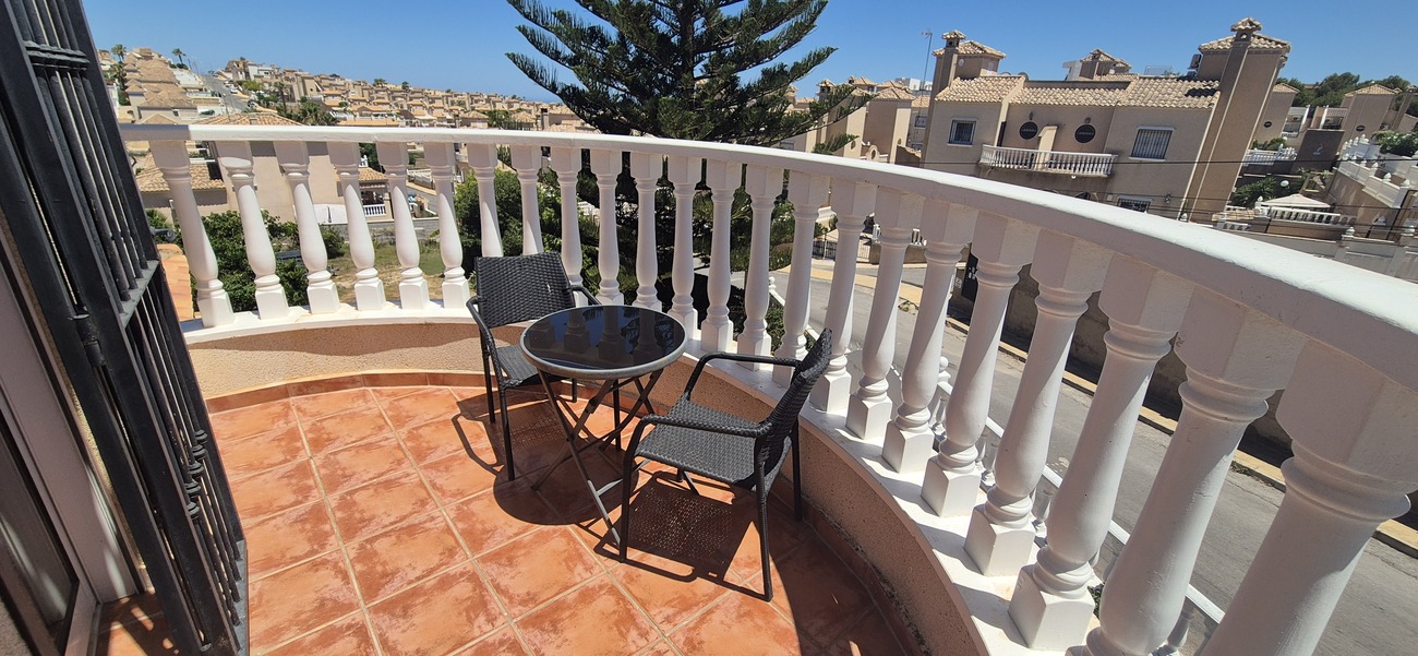 villas en villamartin · costa-blanca 450000€