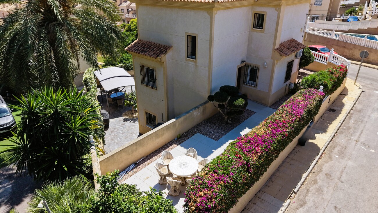 villas en villamartin · costa-blanca 425000€