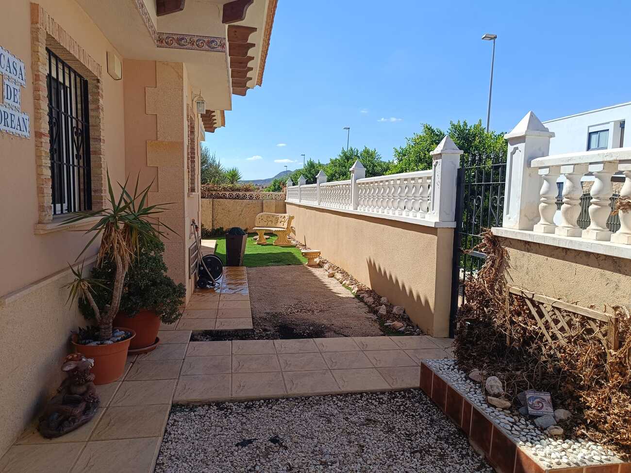 Vrijstaande villa te koop in Fortuna