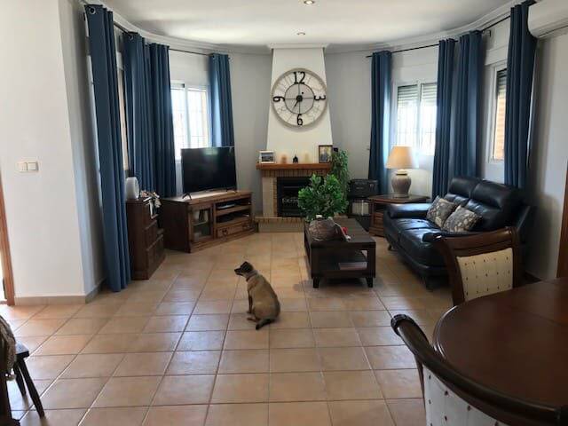 Vrijstaande villa te koop in Fortuna