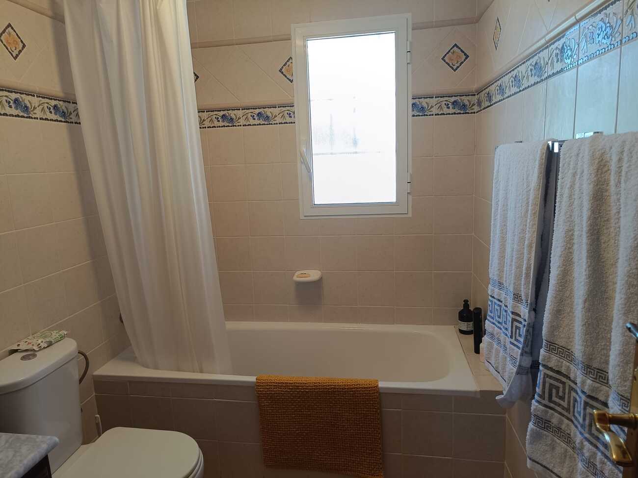 Vrijstaande villa te koop in Fortuna
