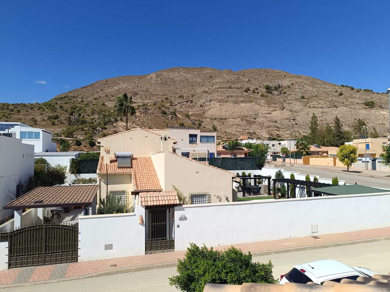 Vrijstaande villa te koop in Fortuna
