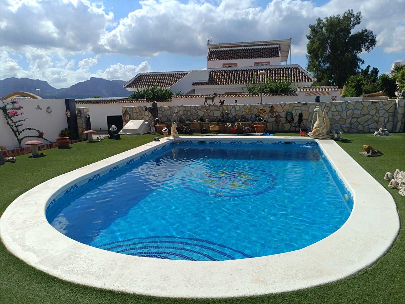 Vrijstaande villa te koop in Fortuna