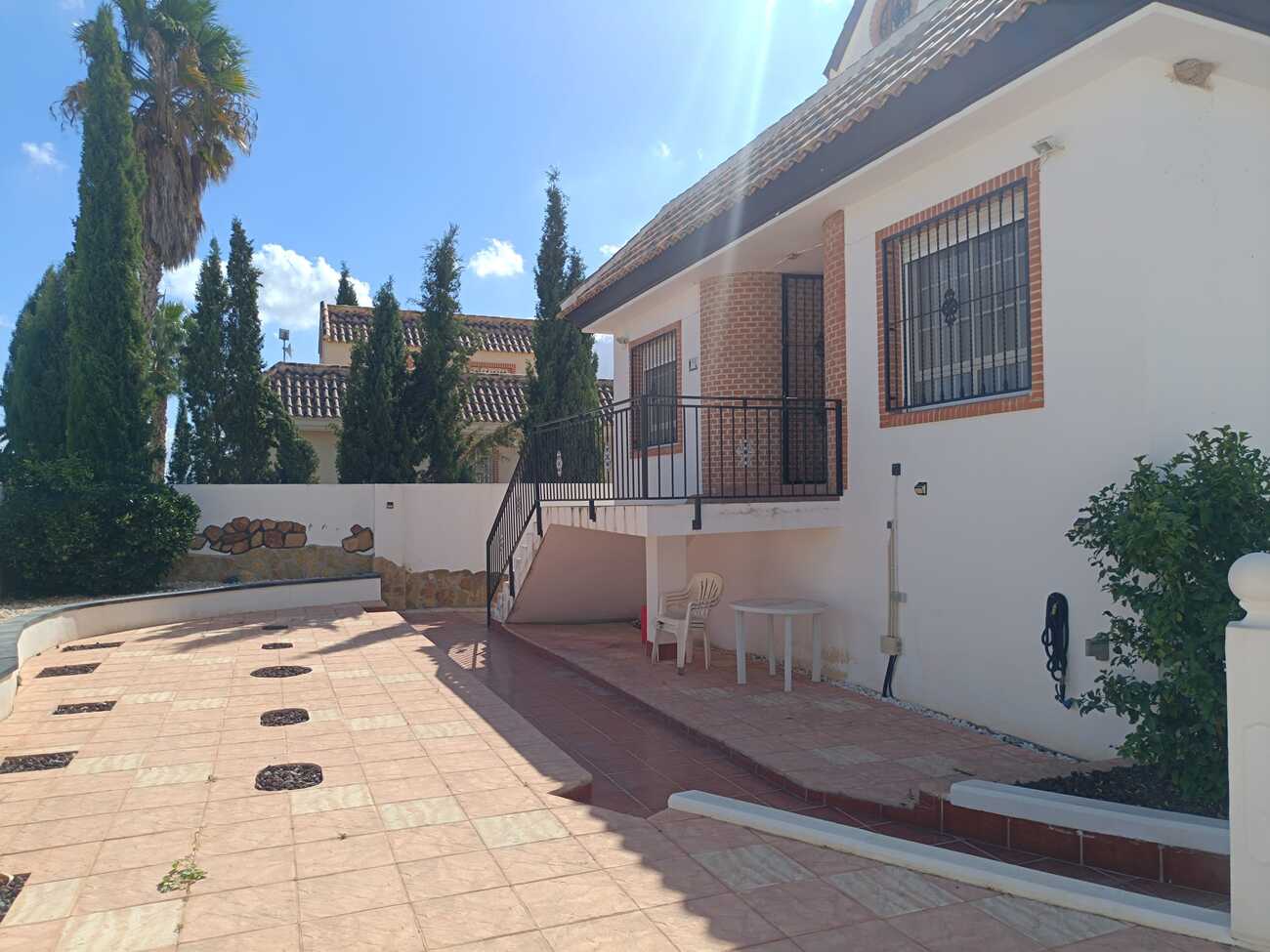 Vrijstaande villa te koop in Fortuna