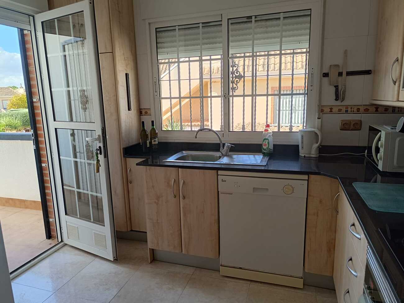 Vrijstaande villa te koop in Fortuna