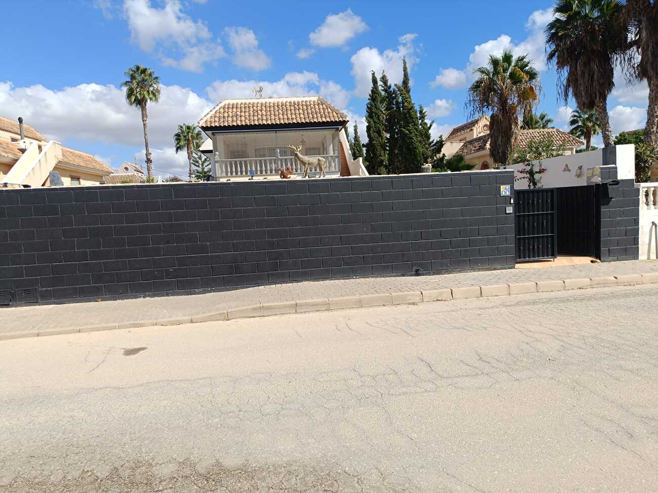 Vrijstaande villa te koop in Fortuna