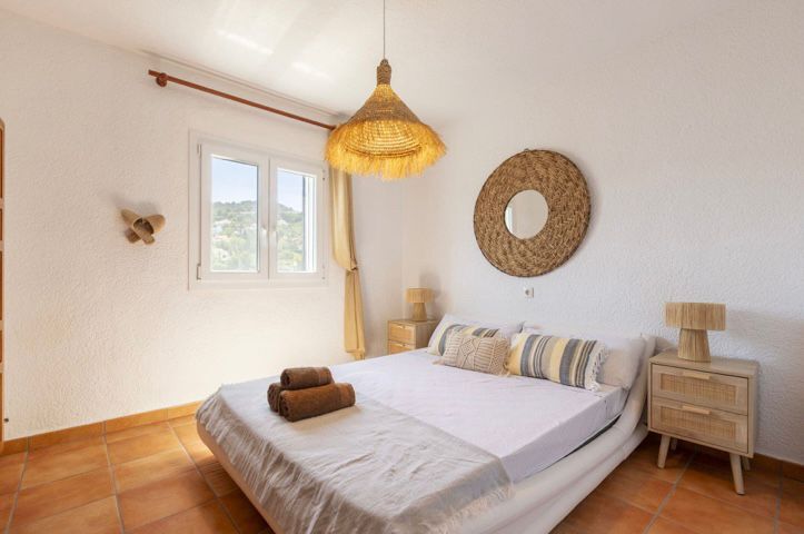 LS-JIQHS4 - Villa en venta en Javea