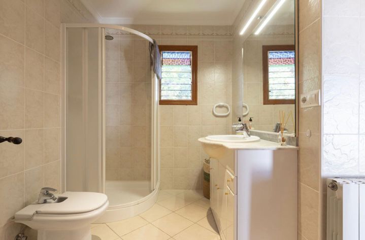 LS-JIQHS4 - Villa en venta en Javea
