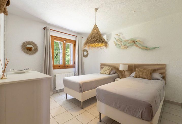 LS-JIQHS4 - Villa en venta en Javea