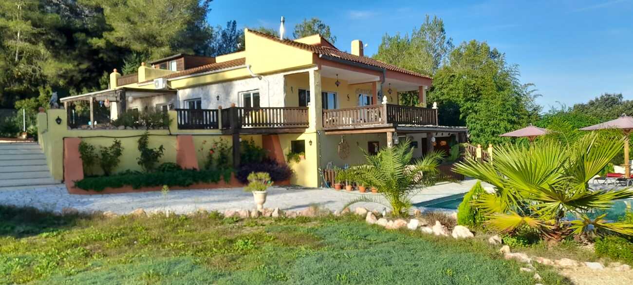 4 Bedroom Property for Sale in Xativa