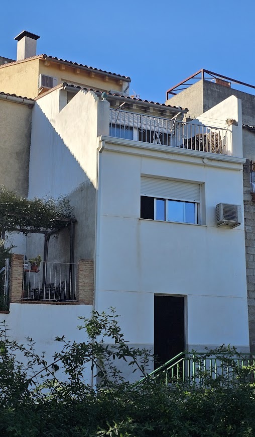 4 Bedroom Townhouse for Sale in Xativa