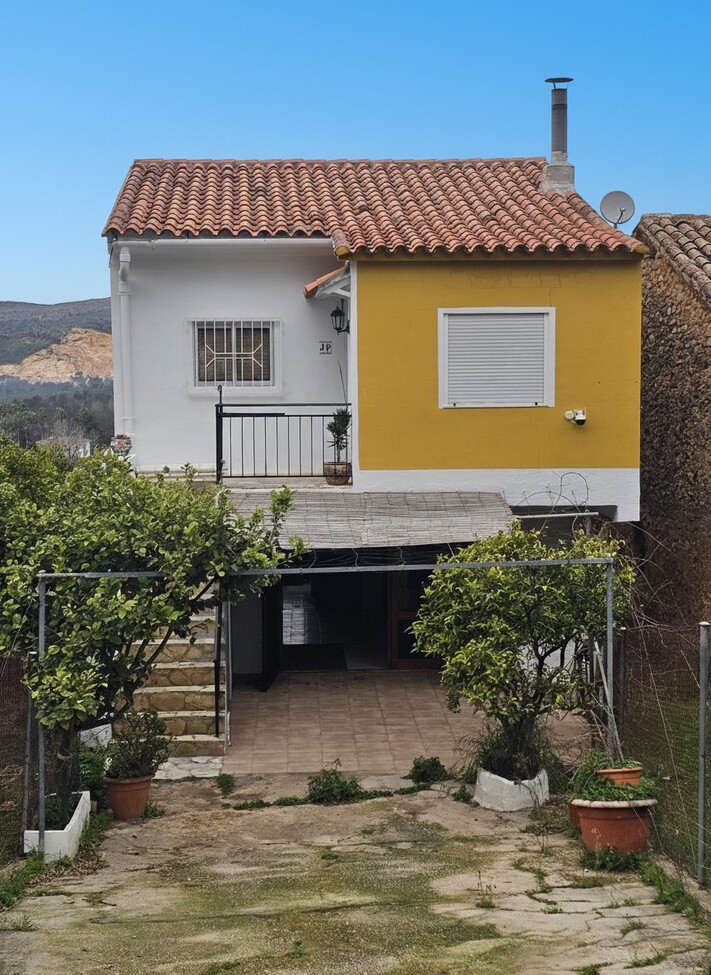 3 Bedroom Property for Sale in Xativa