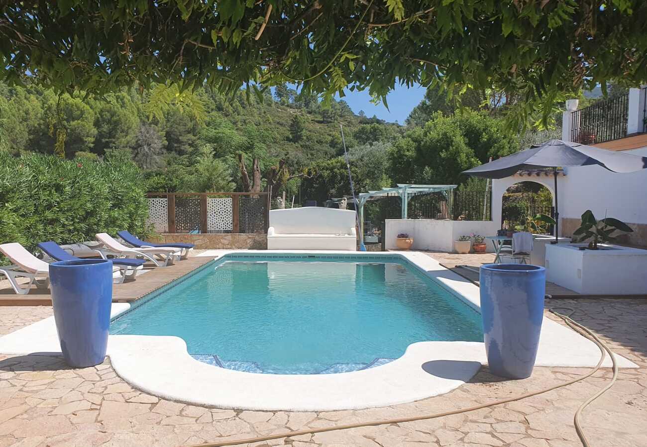 6 Bedroom Property for Sale in Xativa