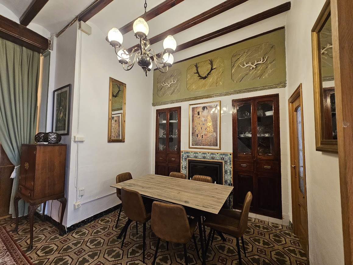 4 Bedroom Townhouse for Sale in Daimus