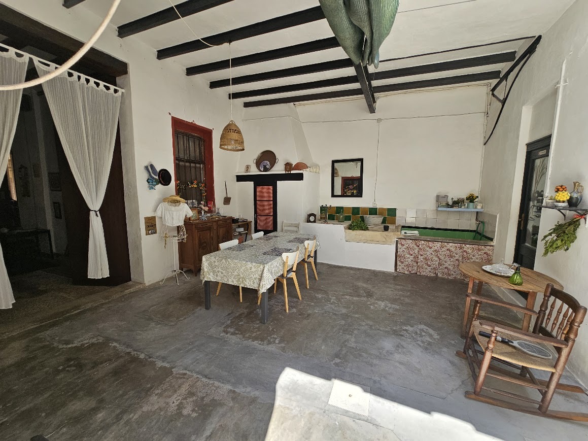 9 Bedroom Property for Sale in Carcaixent
