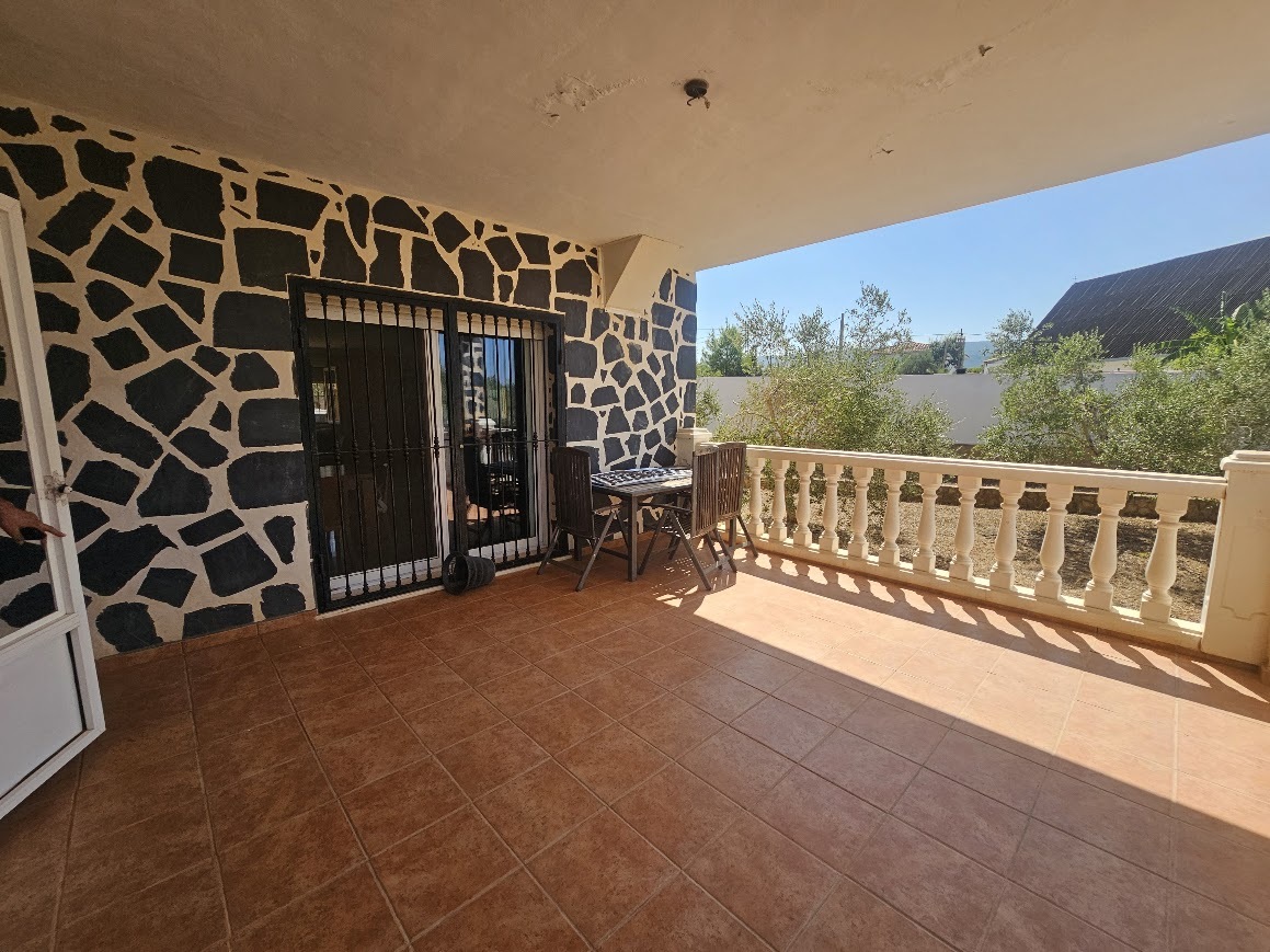 5 Bedroom Villa for Sale in Enguera