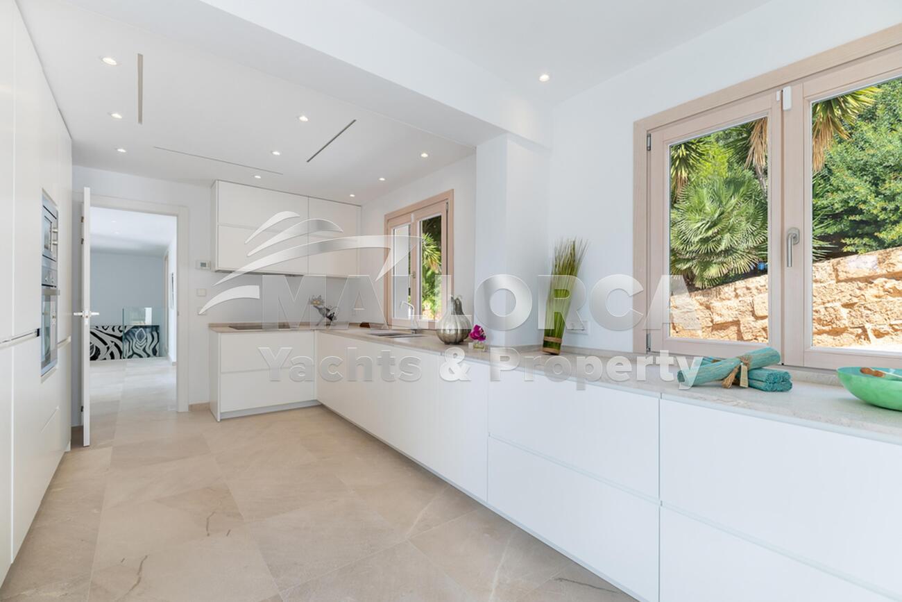 5 Bedroom Villa for Sale in Son Vida