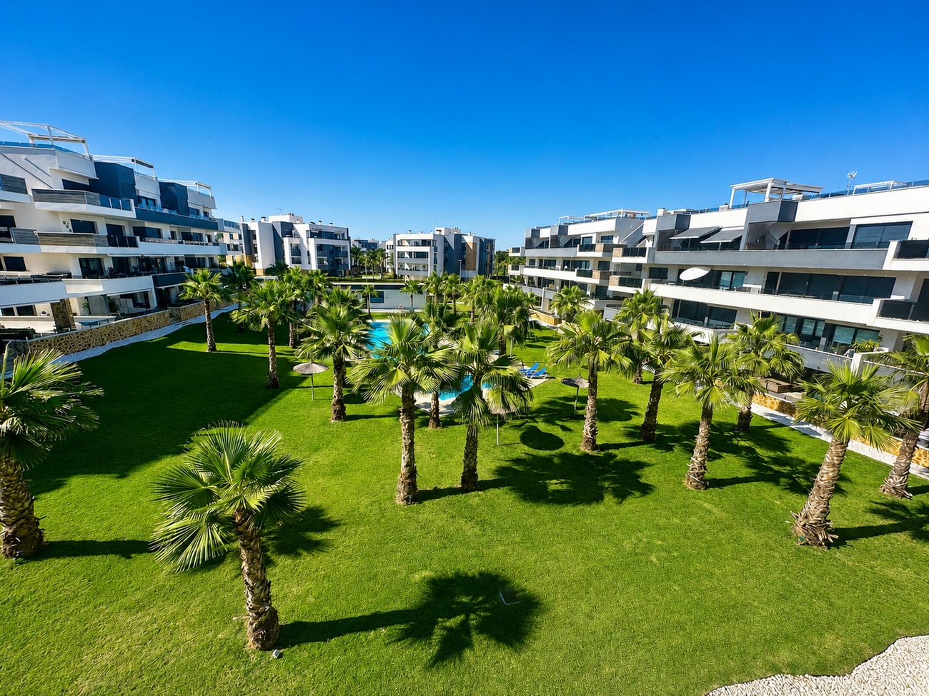 2 Bedroom Apartment for Sale in Los Almendros (Orihuela-Costa)