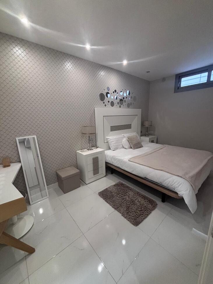 SPSDX229 — Villamartin bild 18