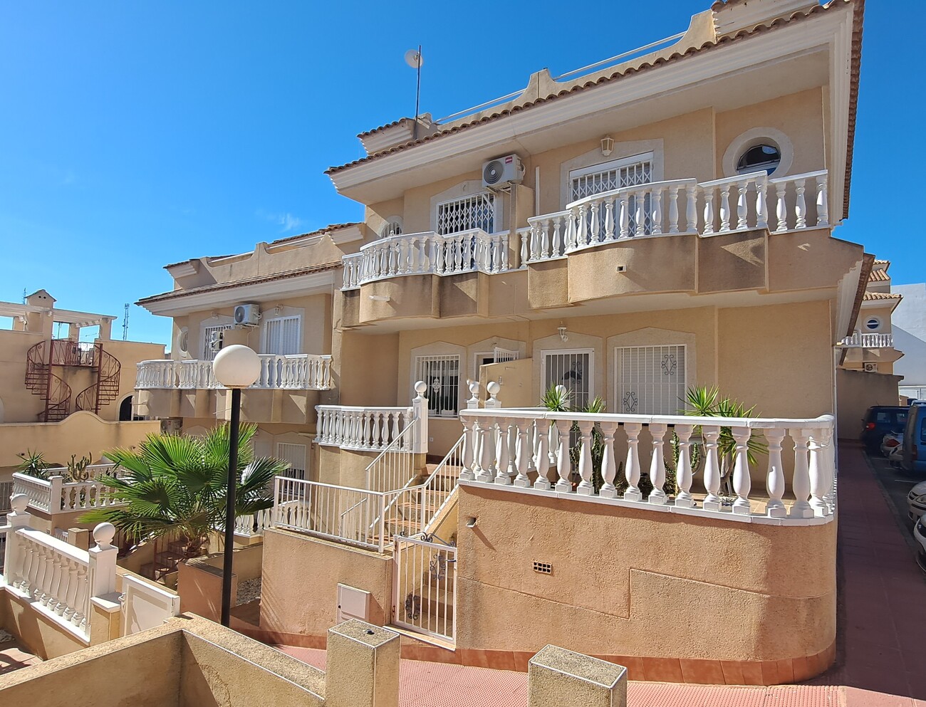 SPSDX247: Town house for sale in Villamartin
