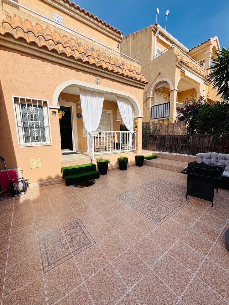 apartment en orihuela-costa · el-galan 155000€