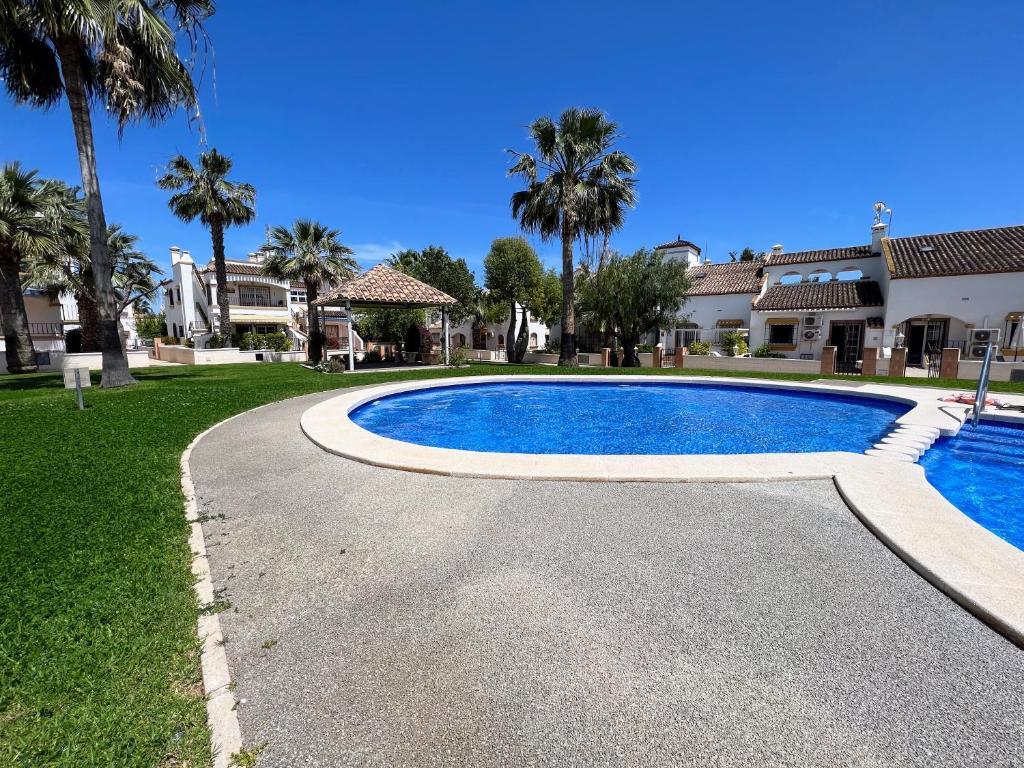 townhouse en los-dolses · orihuela-costa 249995€