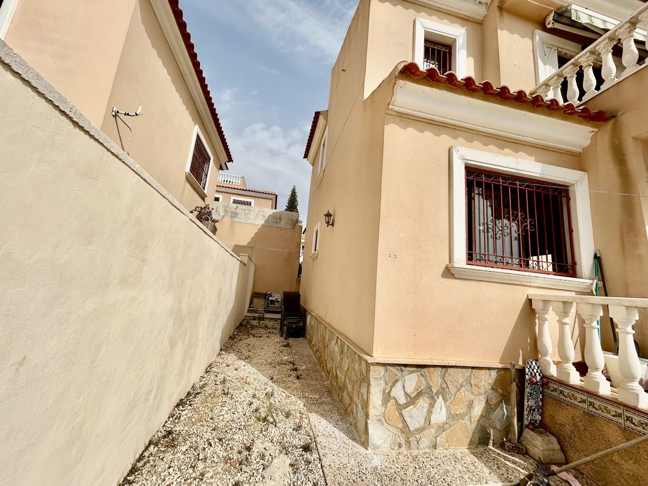 villas en villamartin · blue-lagoon 220000€