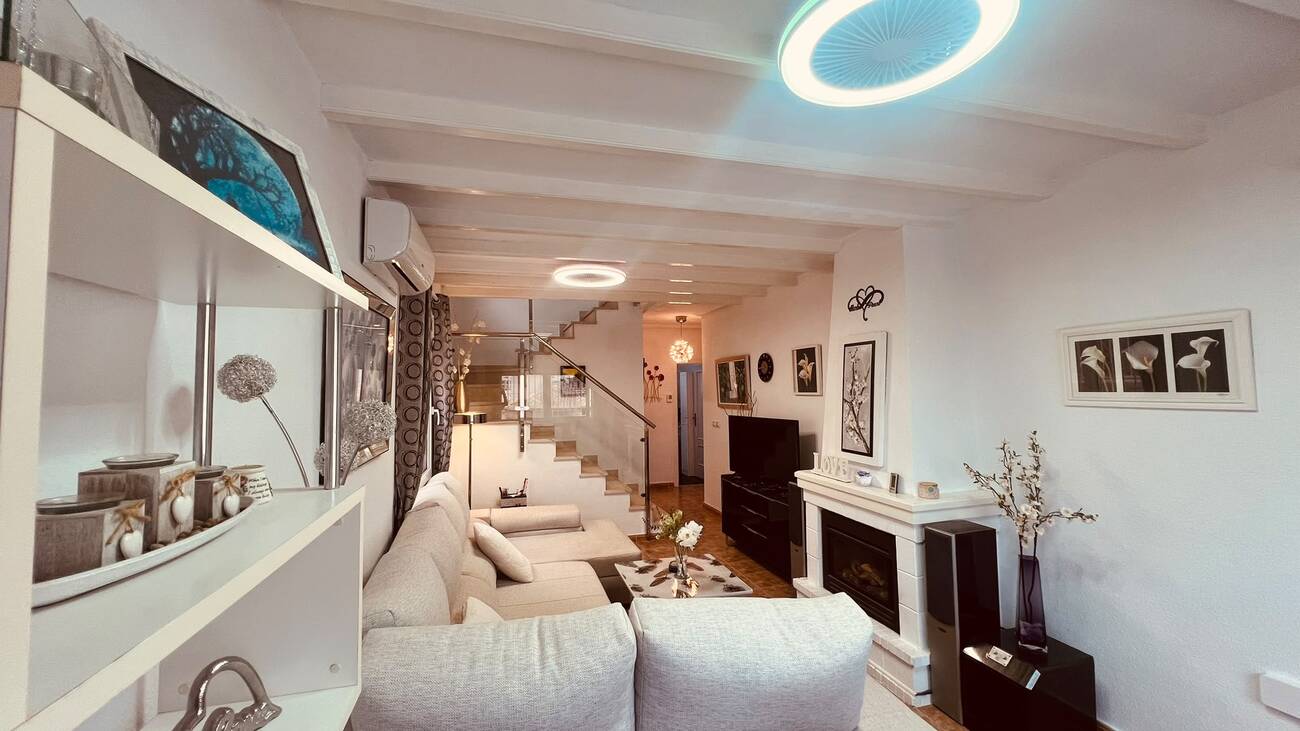 villas en villamartin · costa-blanca 299950€