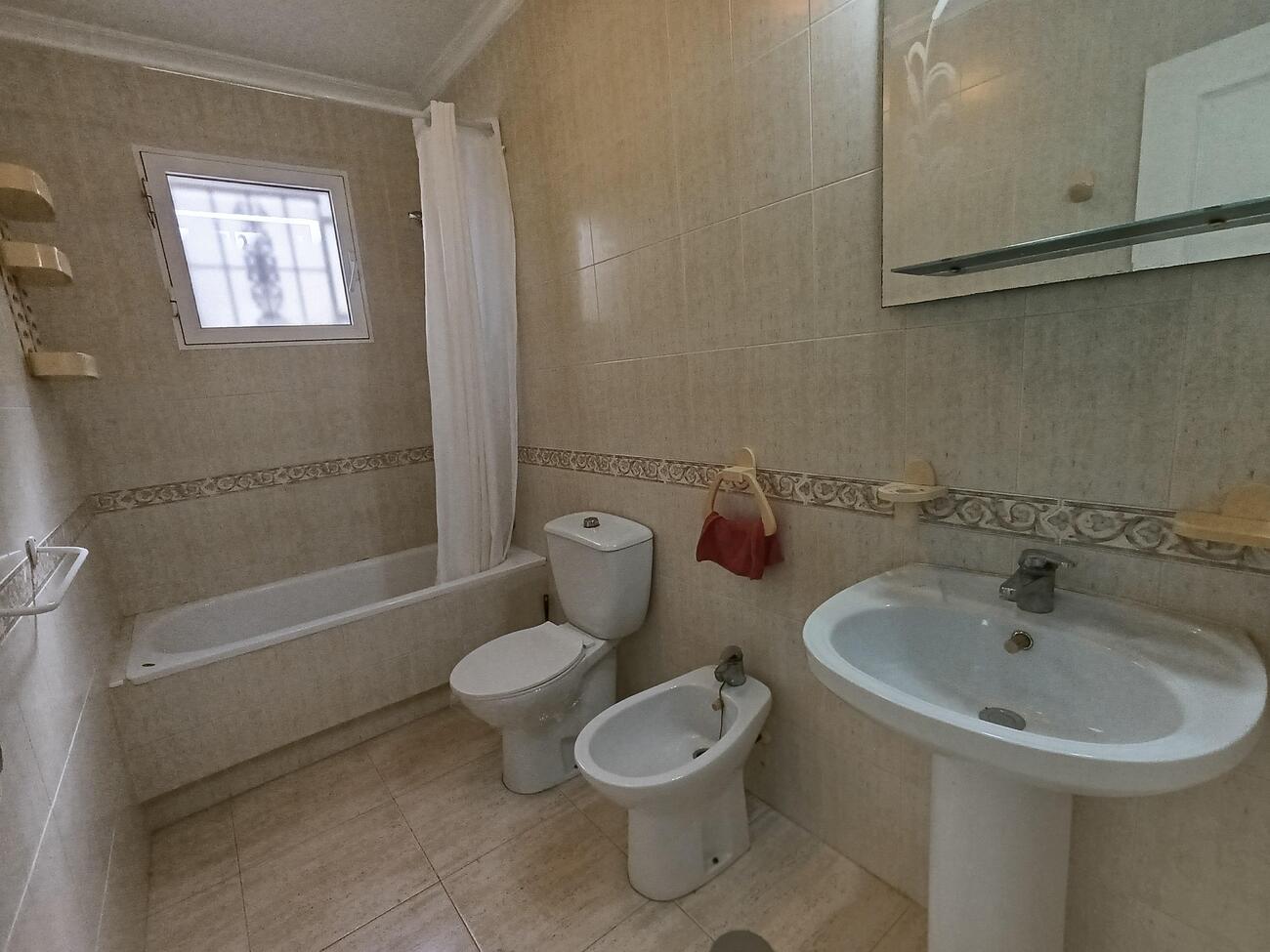 Property Image 4 Property Image 4
