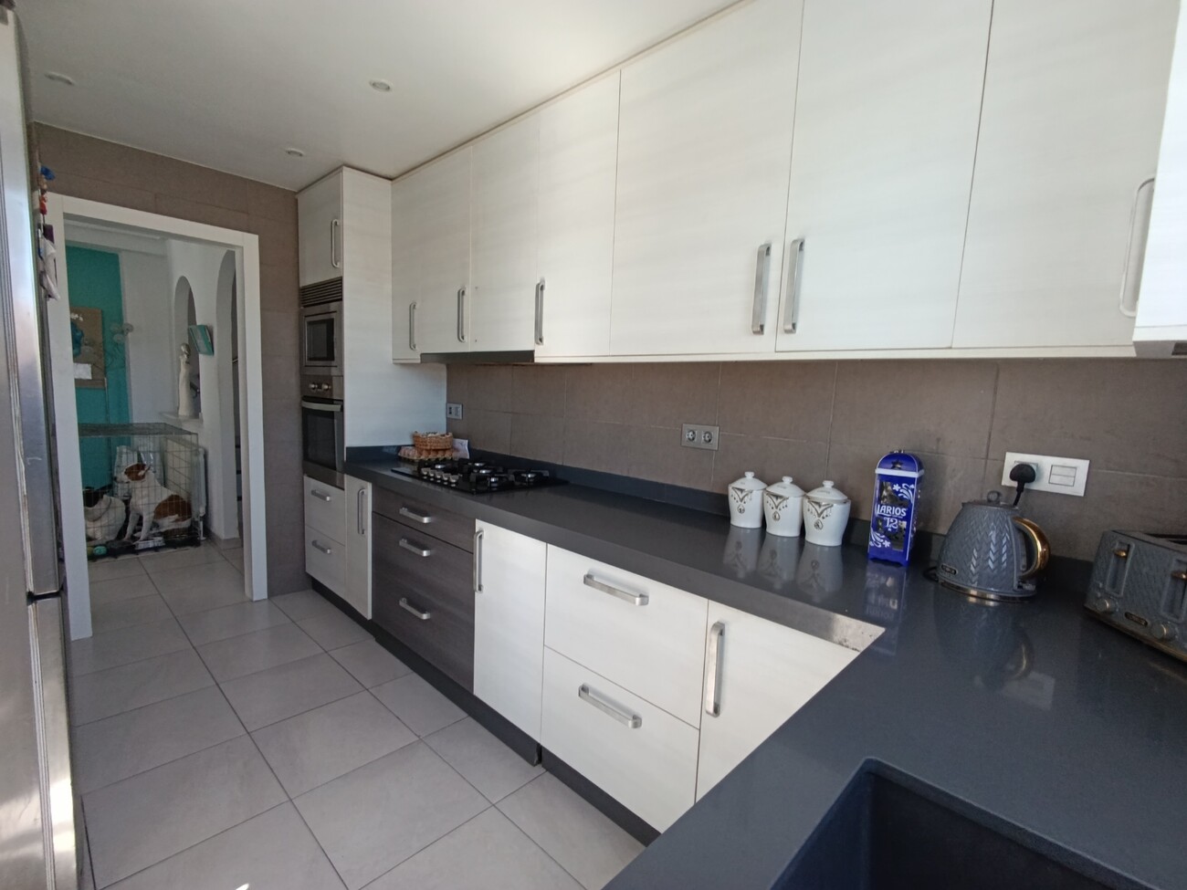 Property Image 3 Property Image 3