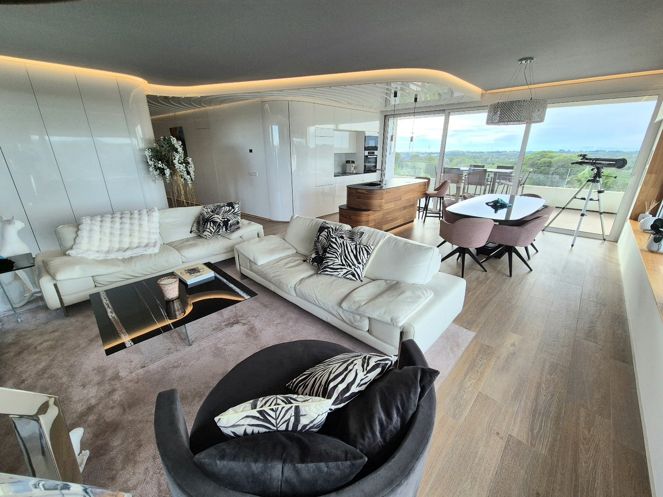 3 Bedroom Apartment for Sale in Las Colinas Golf